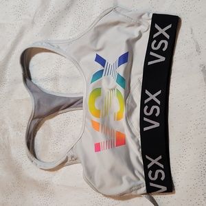 VSX sport bra size medium